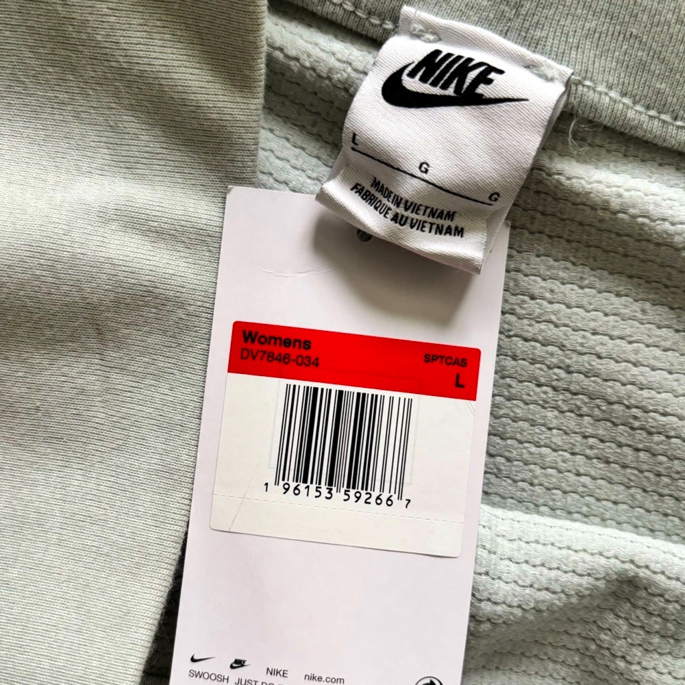 NIKE Slim Fit High Rise Full Length Light Sage Green Waffle Knit Jogger--NWT--L - Picture 5 of 16